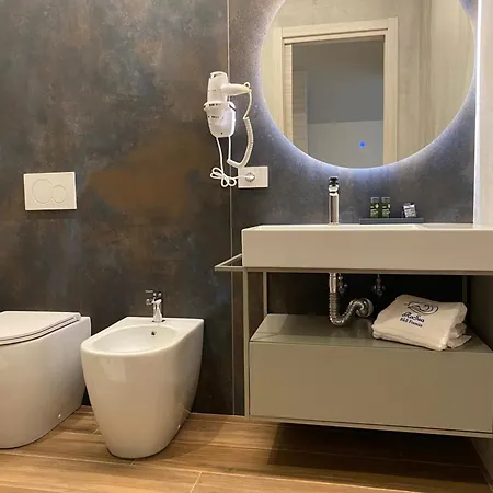 Oda ve Kahvaltı Rosea